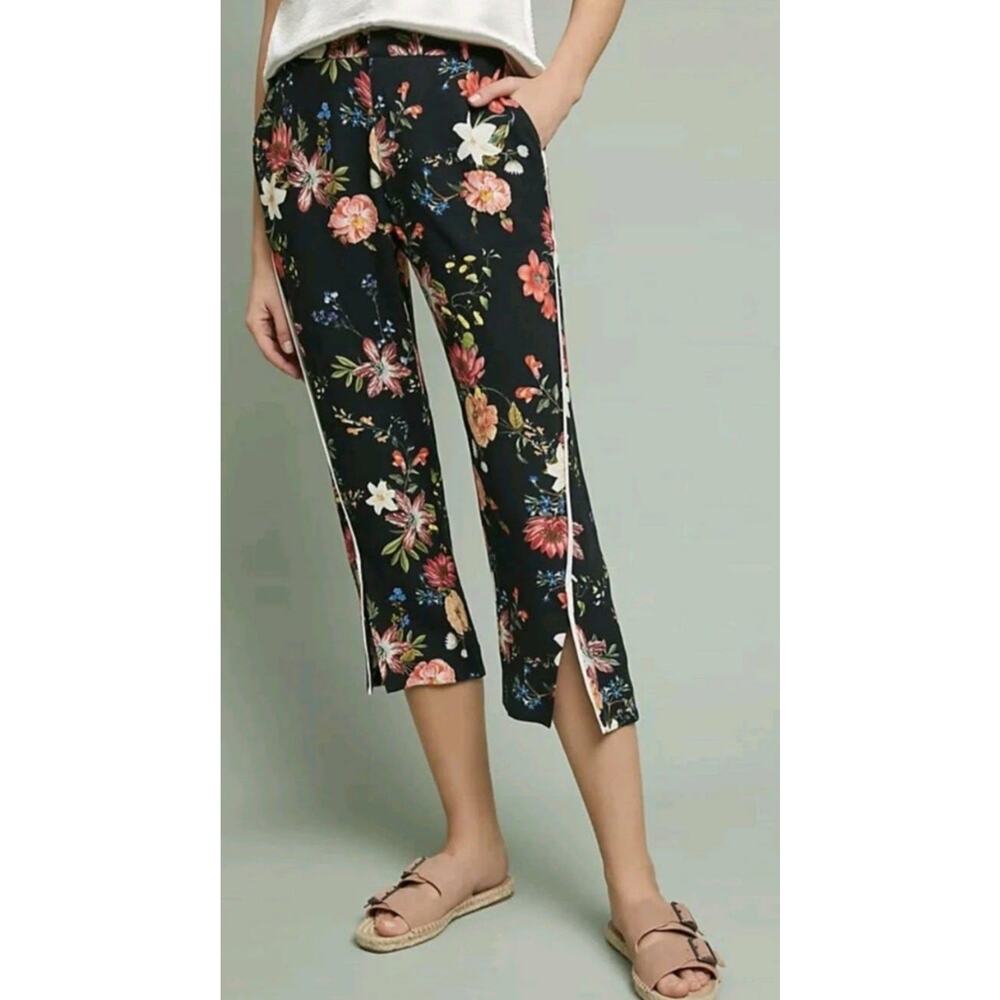 EUC Farm Rio Cropped Black Floral Pants Sz Small White Side Trim Detail